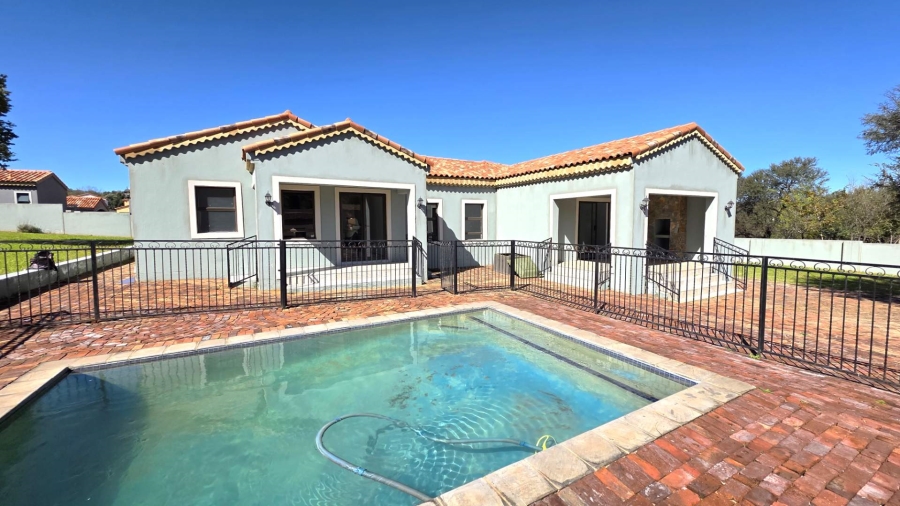 To Let 3 Bedroom Property for Rent in Estate D Afrique North West
